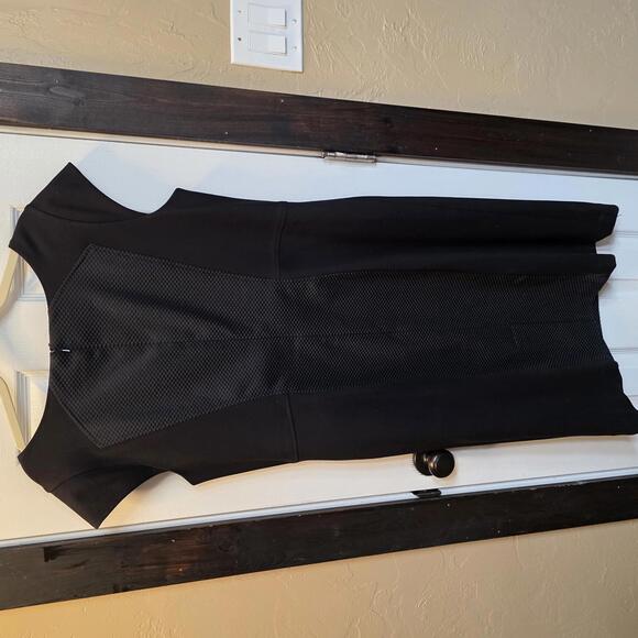 Mary Kay Black Textured Panel Cap Sleeve Dress Size 16R - Picture 3 of 9